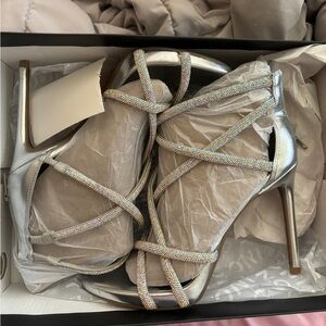 womans silver heels size 8